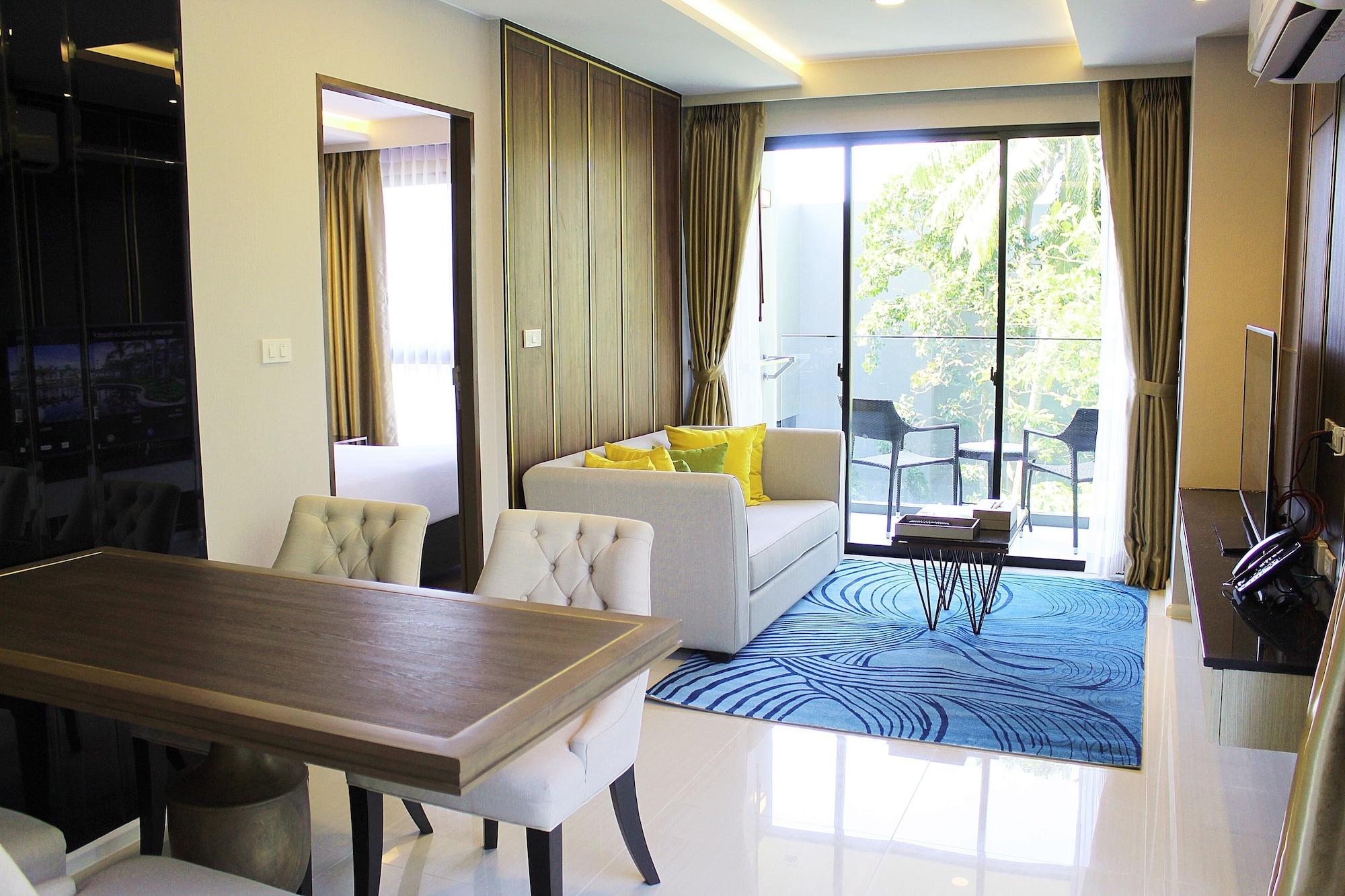 Mida Grande Resort Phuket Bagian luar foto
