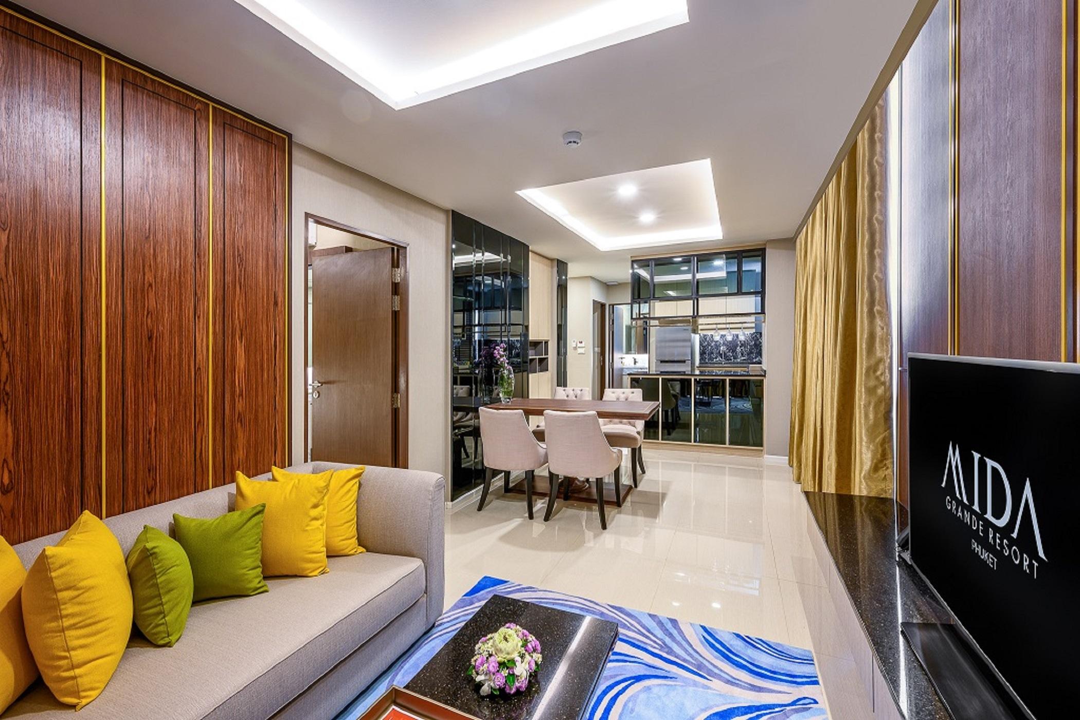 Mida Grande Resort Phuket Bagian luar foto