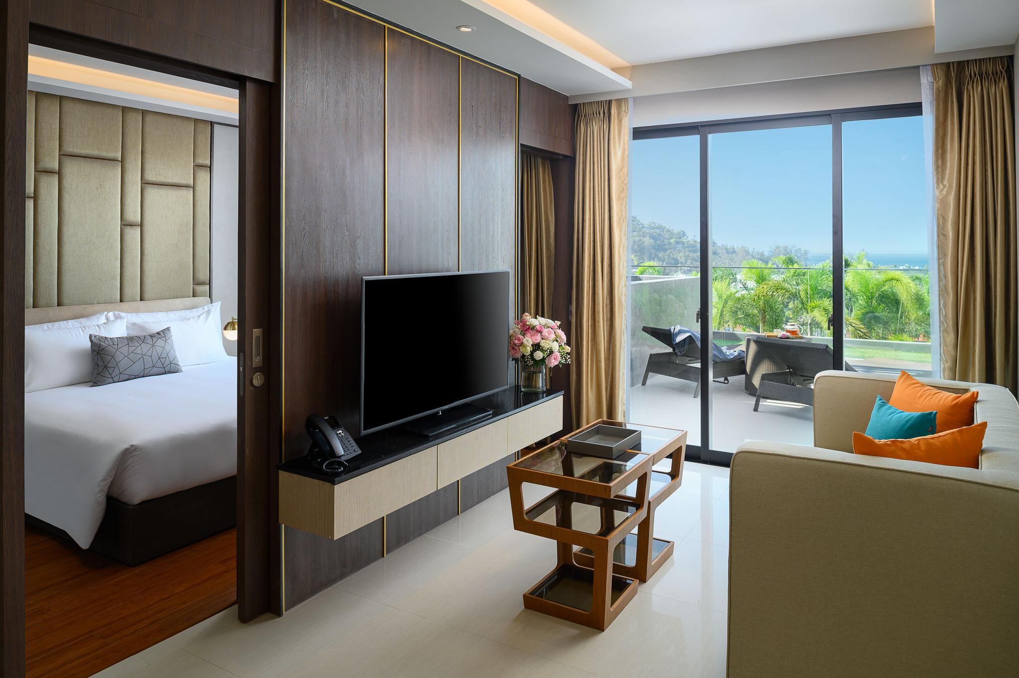 Mida Grande Resort Phuket Bagian luar foto