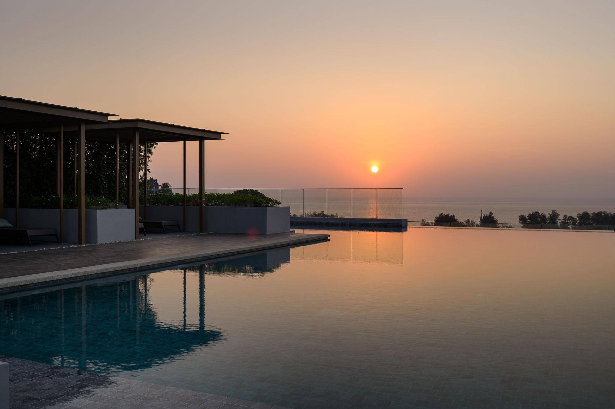 Mida Grande Resort Phuket Bagian luar foto