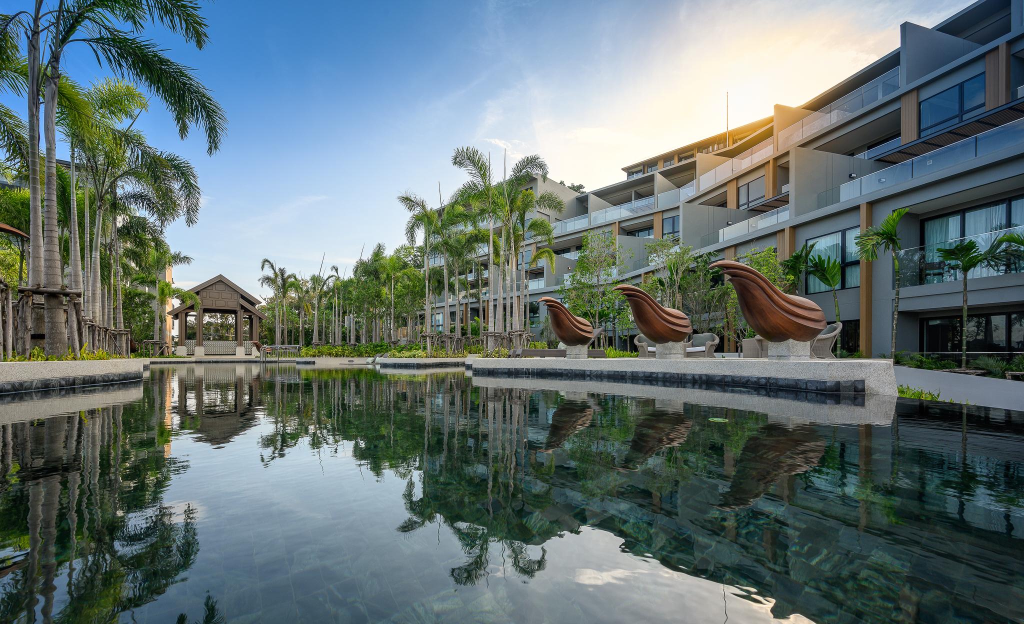 Mida Grande Resort Phuket Bagian luar foto