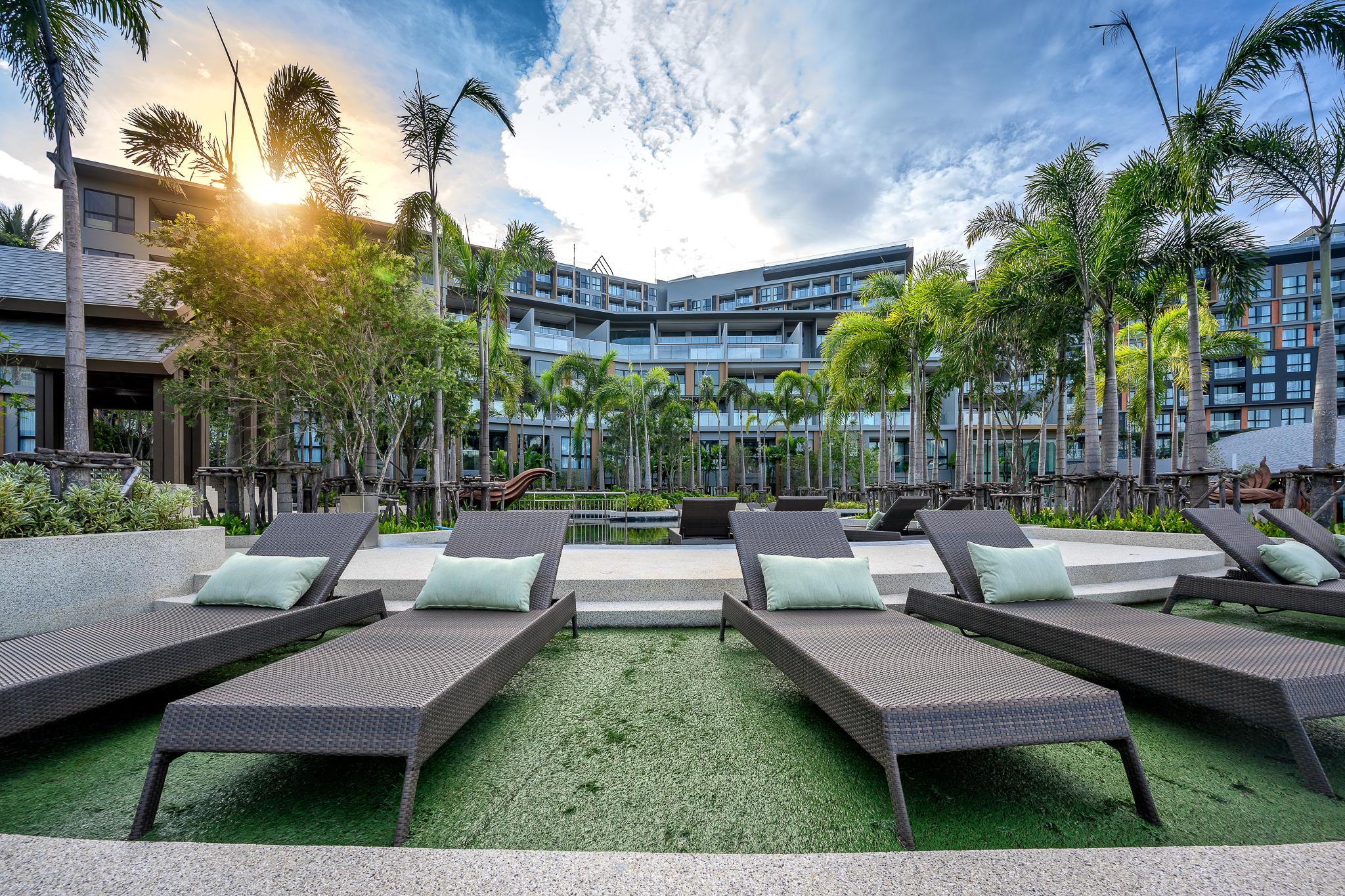 Mida Grande Resort Phuket Bagian luar foto